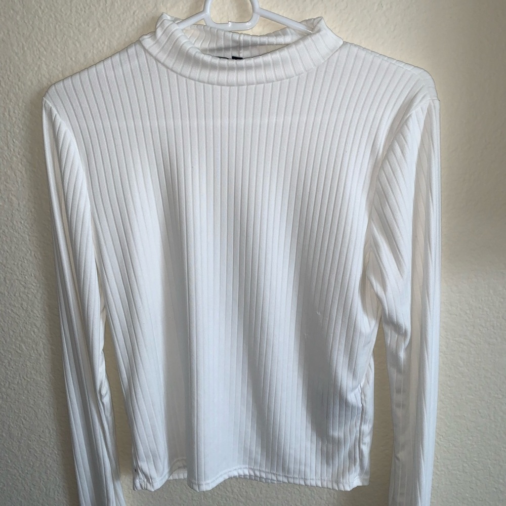 ribbed white long sleeve top